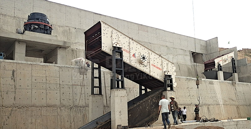 甘肅定西砂石設(shè)備安裝現(xiàn)場(chǎng)1