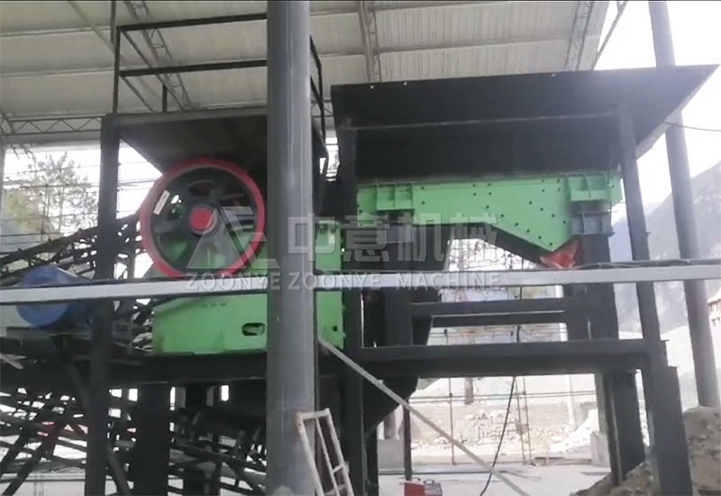 裝修垃圾處理生產(chǎn)線現(xiàn)場-棒條弛張篩