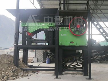 中意機(jī)械助力西藏建設(shè)，裝修垃圾處理設(shè)備安裝調(diào)試完成