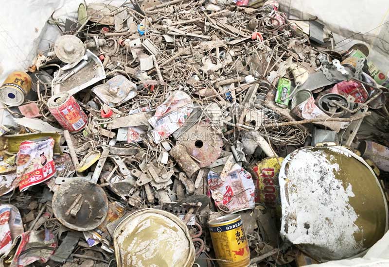 分選出的再生鐵制品