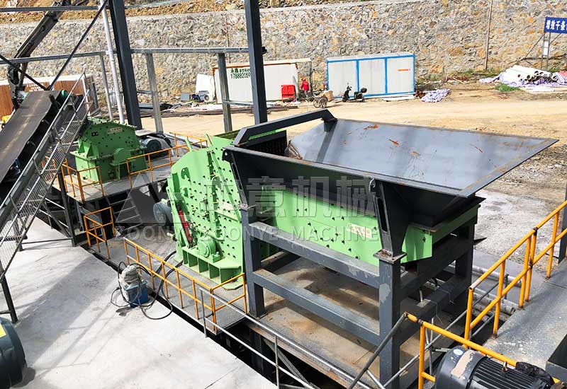 反擊式破碎機(jī)+振動(dòng)給料機(jī)