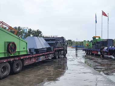 分批裝車再啟程！中意機械智能垃圾處理設備奔赴客戶現(xiàn)場