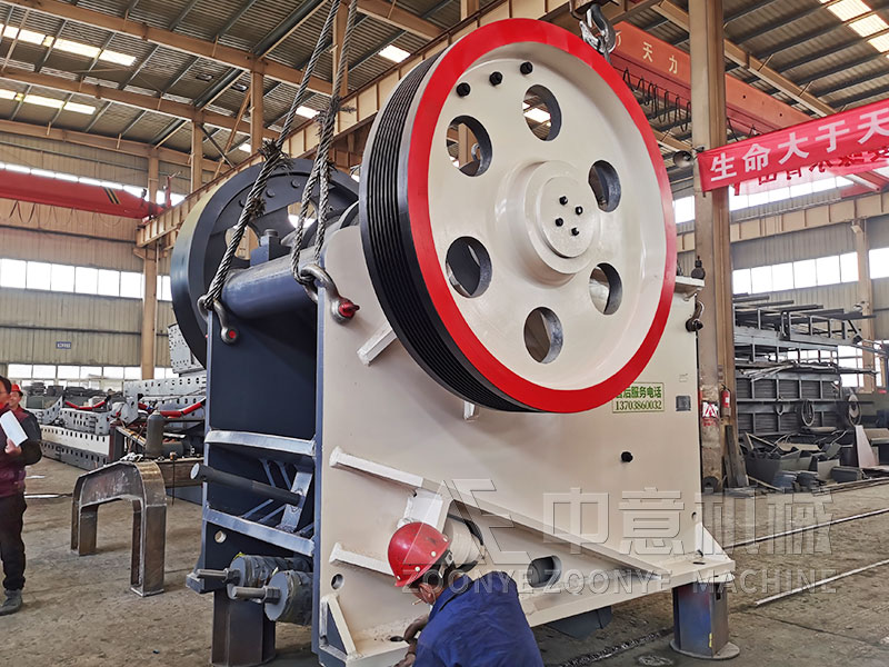 建筑垃圾破碎機工廠實拍圖片