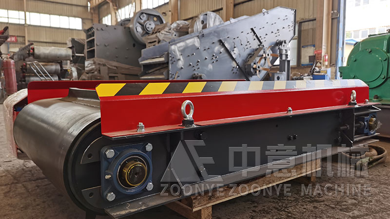 填埋場(chǎng)垃圾分選生產(chǎn)線除鐵器工廠實(shí)拍圖片 填埋場(chǎng)垃圾分選生產(chǎn)線除鐵器工廠實(shí)拍圖片